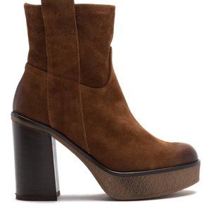 Brown Suede Heeled Boot--Tronchetto Con Tacco E Plateau